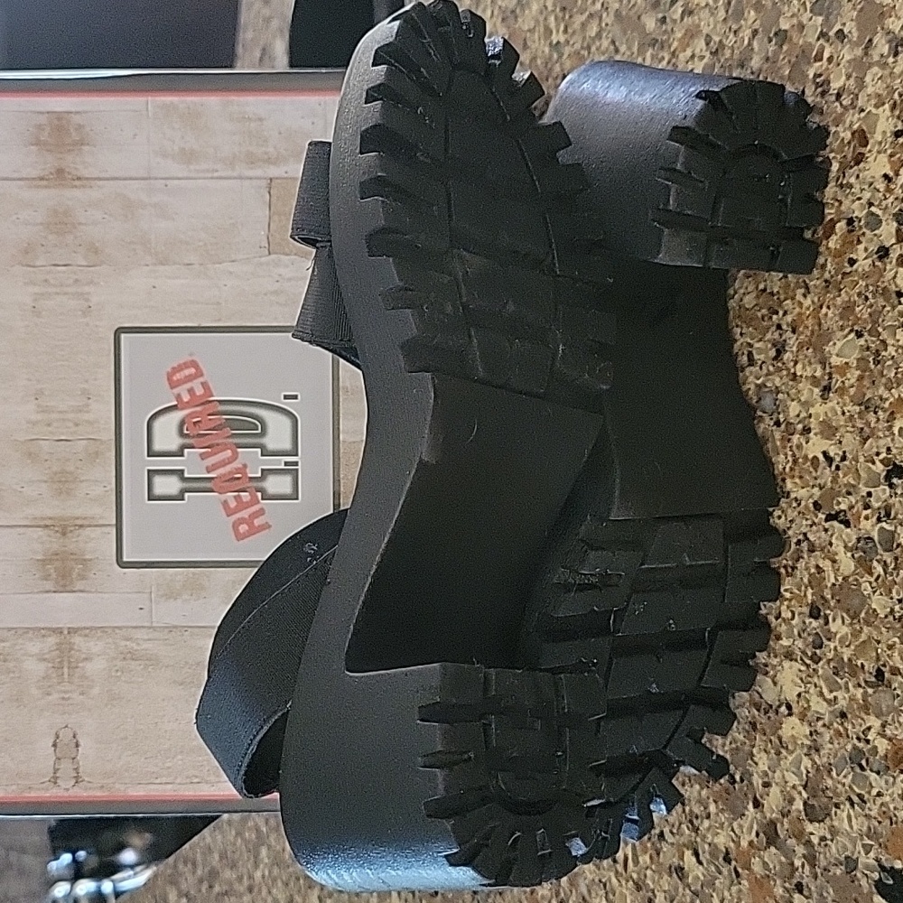 💋Stylish Sandals👡 - Picture 4 of 5
